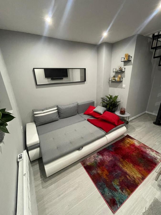 Unique Duplex Apartment Free Parking Free Wi-Fi 6 Minutes From Leeds City Centre المظهر الخارجي الصورة